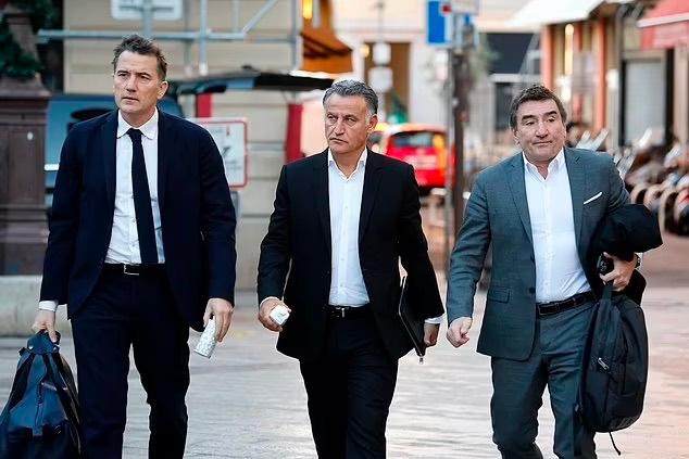 种族主义指控被判无罪,巴黎前主帅终于自由了