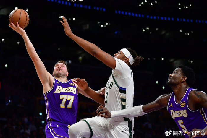 500彩票综合平台-湖人名宿怒批东契奇！真该学习詹姆斯，不与裁判较劲才能成为MVP|达拉斯独行侠队|洛杉矶湖人队|卢卡-东契奇|丹尼-格林|丹尼·格林_新浪体育_新浪新闻